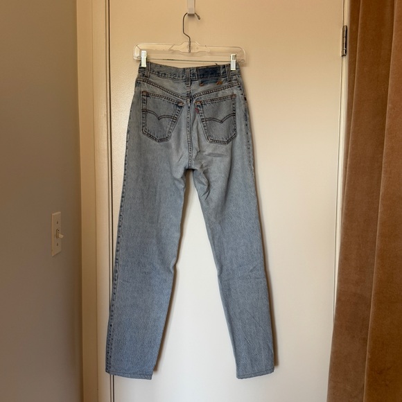 True Vintage Levi’s - Picture 2 of 8